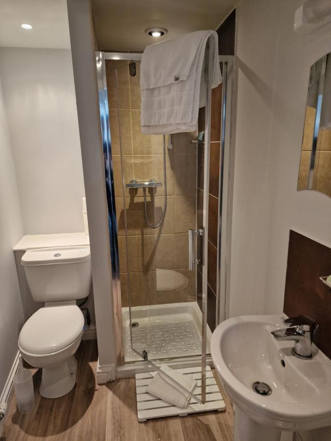 Teviotside Travel Inn Ltd Хоик Экстерьер фото